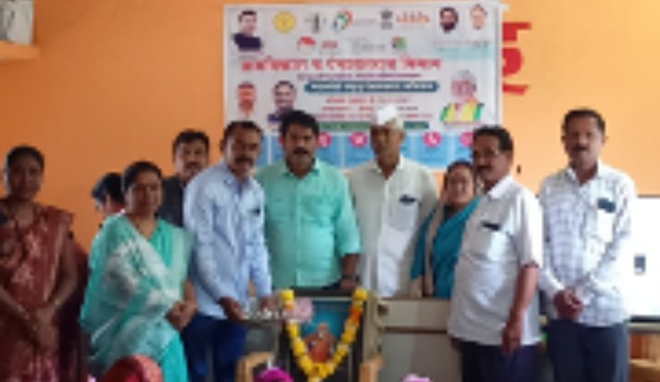 ठेंगोडा ग्रामपंचायतीत मुख्यमंत्री समृद्ध पंचायतराज अभियानाचे उद्घाटन